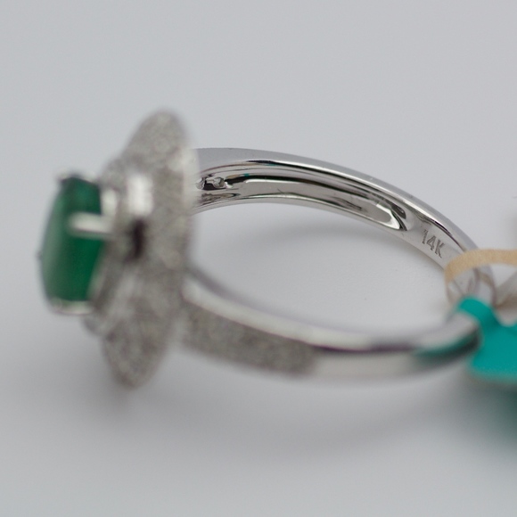 EFFY 14k White Gold Oval Emerald And Diamond Ring - Picture 8 of 8